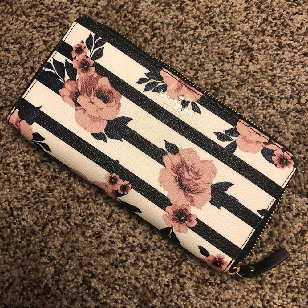 Kate Spade Hyde Lane Rose Stripe Lacey Wallet